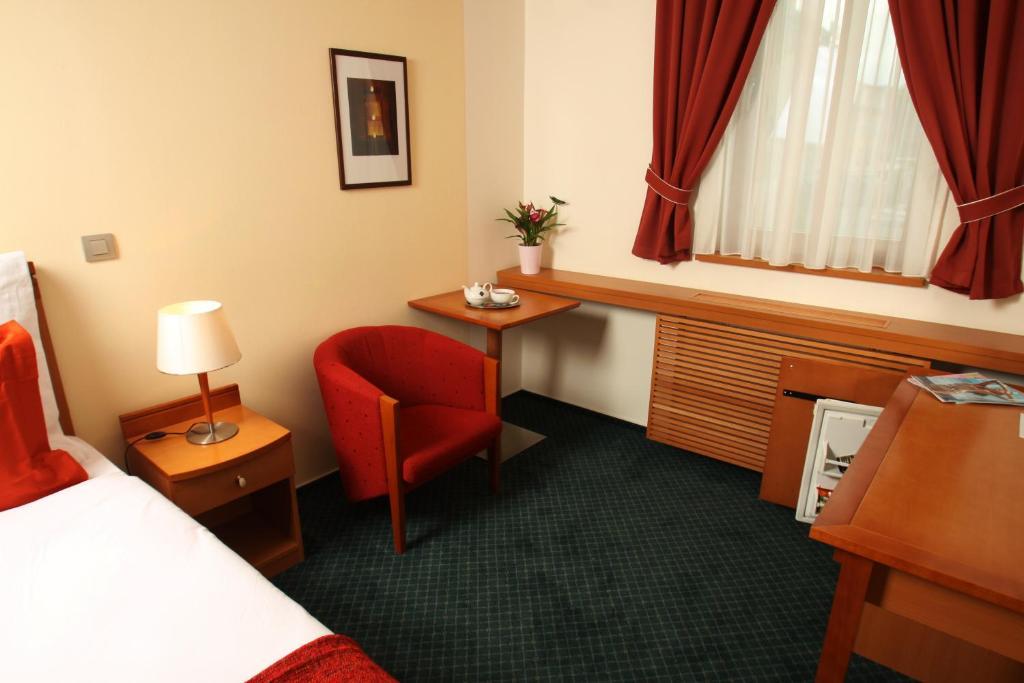 Hotel Slovan Jeseník Rum bild